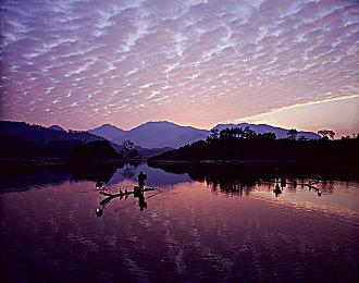 《克苏鲁的信徒》发售日预告 10月21日发售